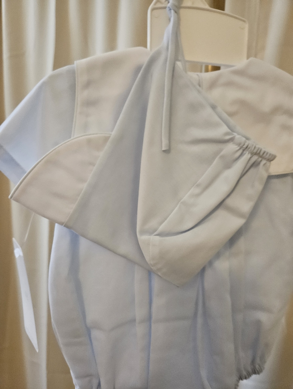 Heirloom Blue & White Train Embroidered Bubble – Petit Ami NB/3M 💙 - Picture 6 of 6